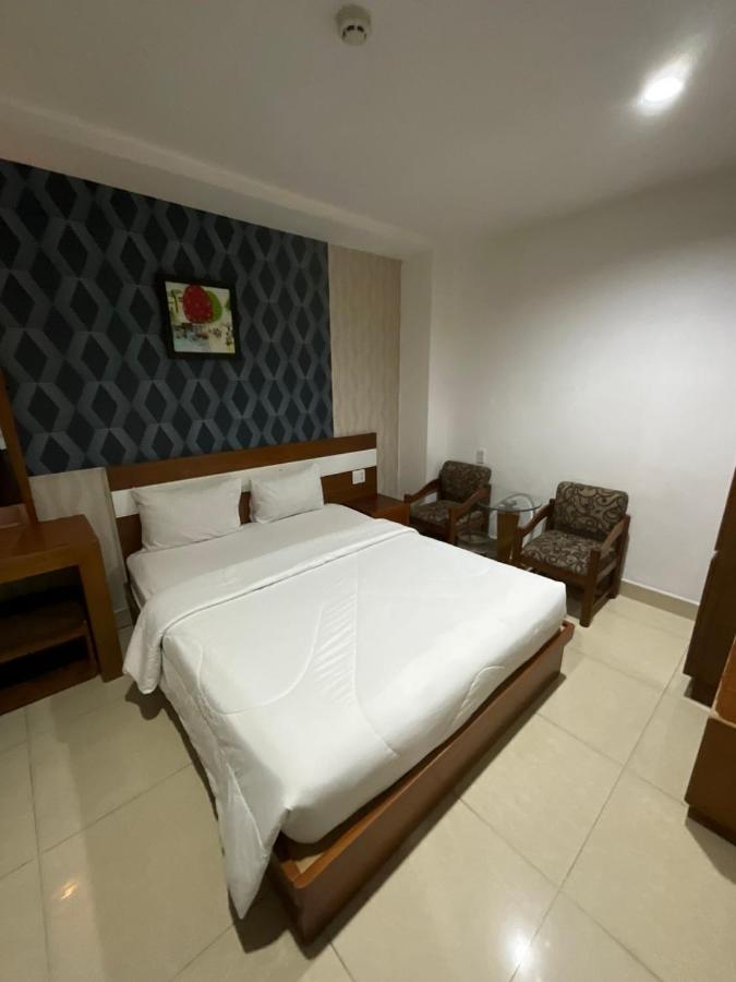 Khách sạn Bunny - Valentine - Bui Vien Street 3*
